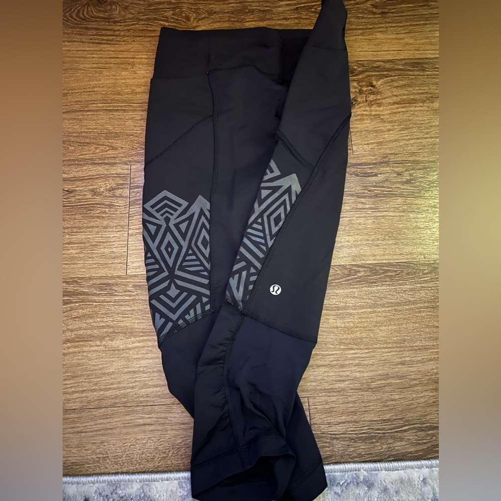 Lululemon capris